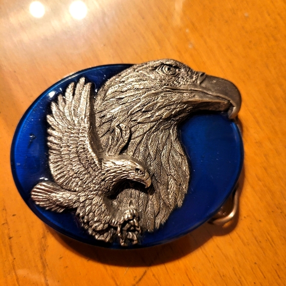 Siskiyou eagle belt buckle. - Picture 5 of 9